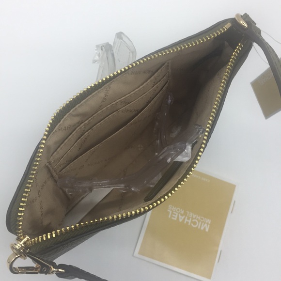 Michael Kors FULTON DUFFLE Lg TZ Wristlet Leather - Picture 6 of 8